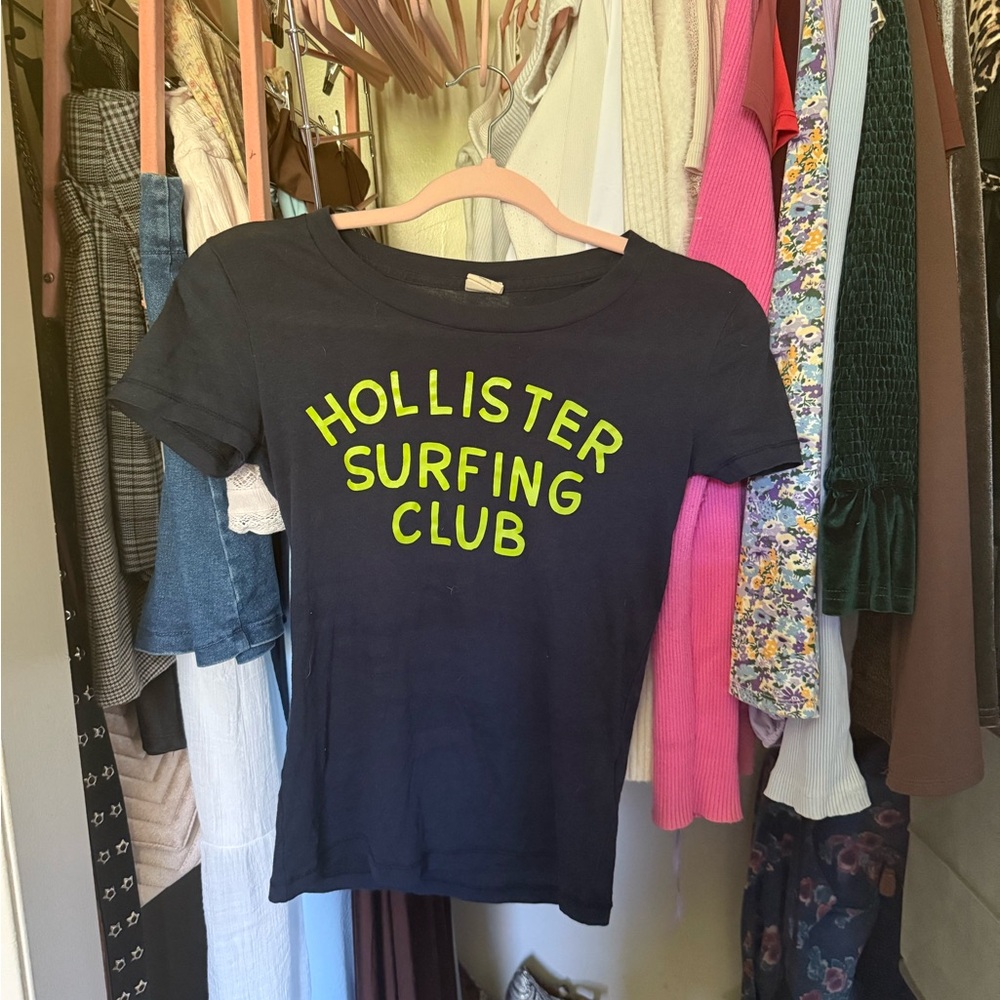 Hollister Navy Tee with Neon Green Print